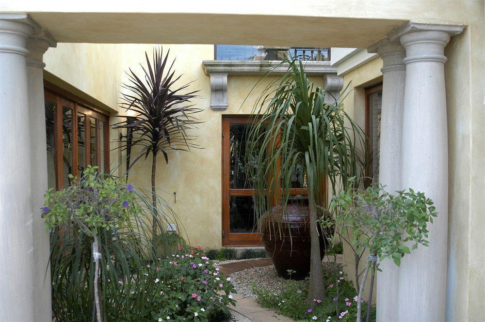 Villa Tuscana By Mantis Port Elizabeth Exteriör bild