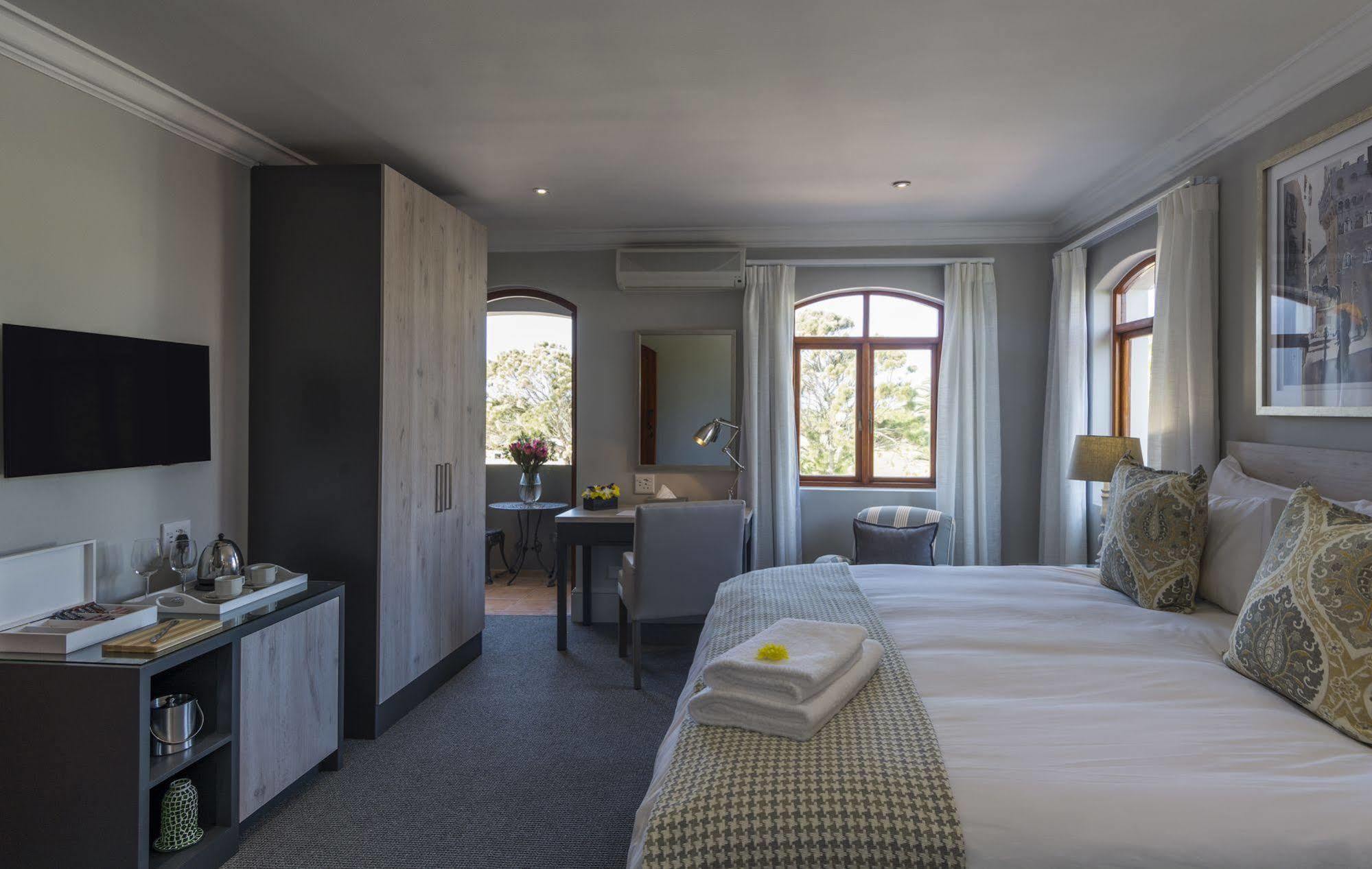 Villa Tuscana By Mantis Port Elizabeth Exteriör bild